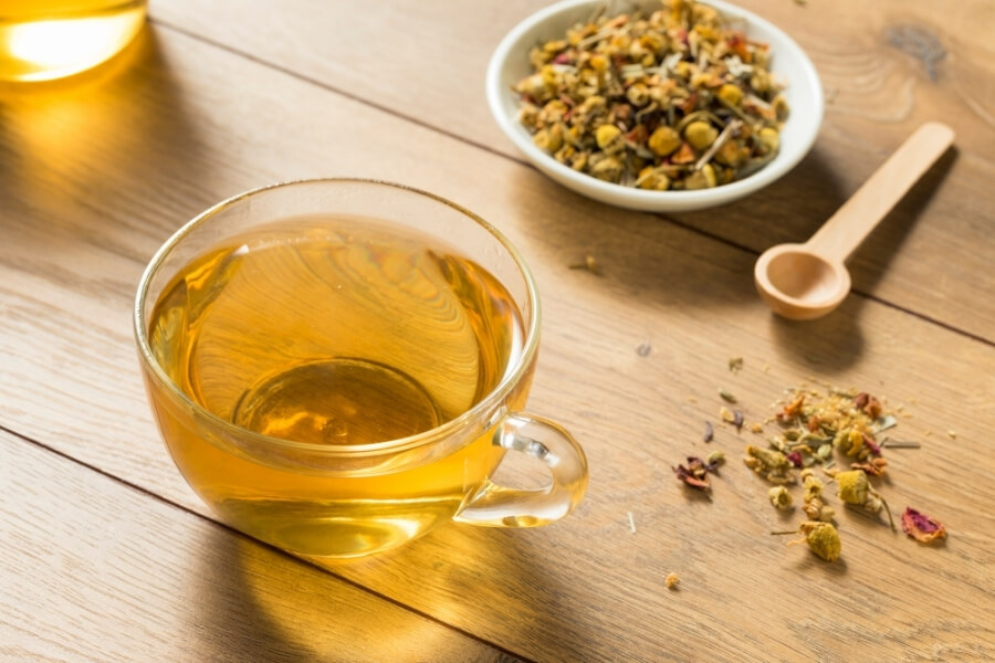 5 Best Teas to Drink as the Weather Cools | Naturopathic Dr